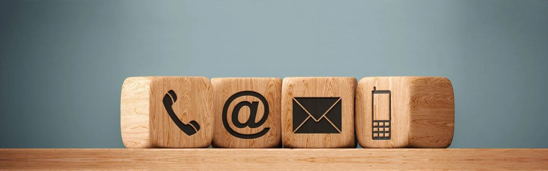 Контактирајте со нас